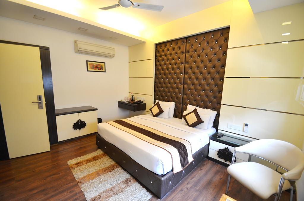 Hotel Metro View Delhi  Eksteriør bilde