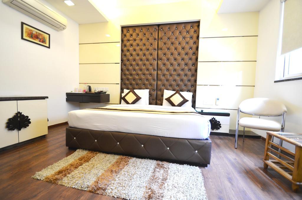 Hotel Metro View Delhi  Eksteriør bilde