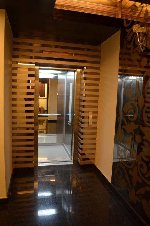 Hotel Metro View Delhi  Eksteriør bilde